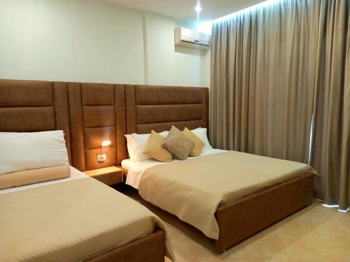 Hotel Relax Dhermi Exterior photo
