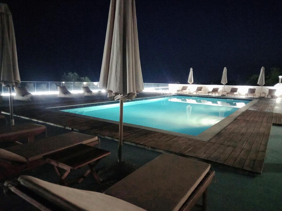 Hotel Relax Dhermi Exterior photo