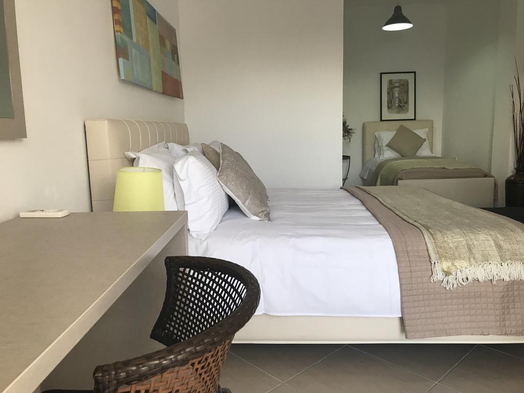 Hotel Relax Dhermi Room photo